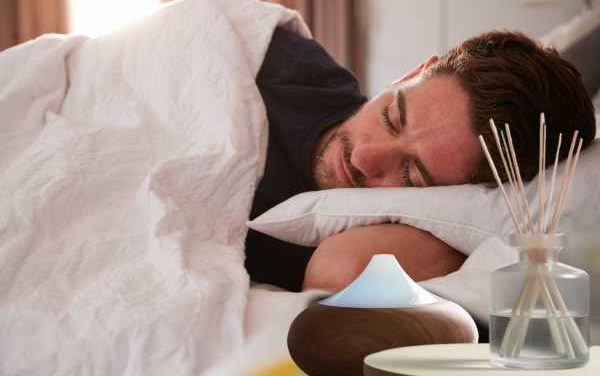 Sleep Like a King: Essential Oils for Men’s Better Sleep