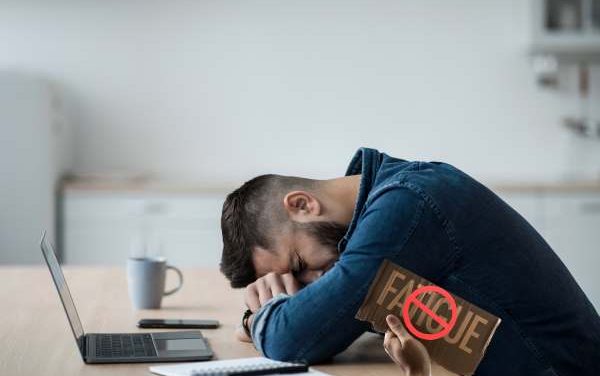 Recharge Your Batteries: Essential Oils for Men’s Fatigue